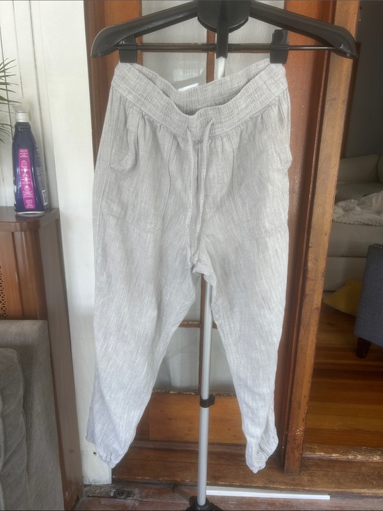 GAP Pants - GAP Light Gray Women’s Drawstring Joggers Size Small